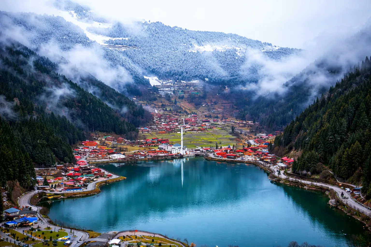 Uzungöl: Karadeniz’in Kalbinde Saklı Bir Doğa Masalı